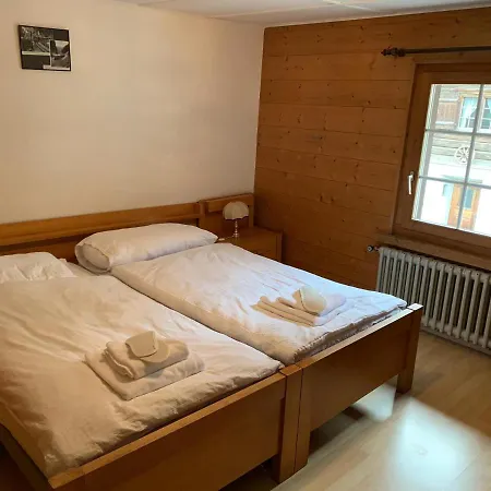 Bed and breakfast Bahnhofli *