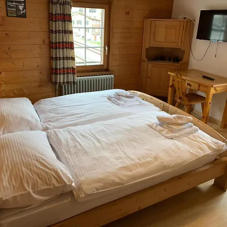 Bahnhofli Bed and breakfast *