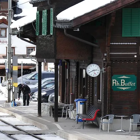 Bahnhofli * Klosters
