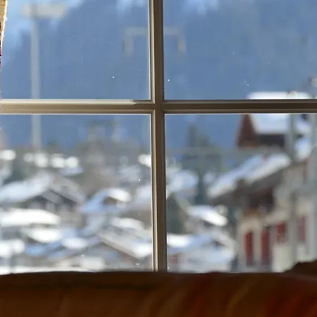 Bahnhofli * Klosters