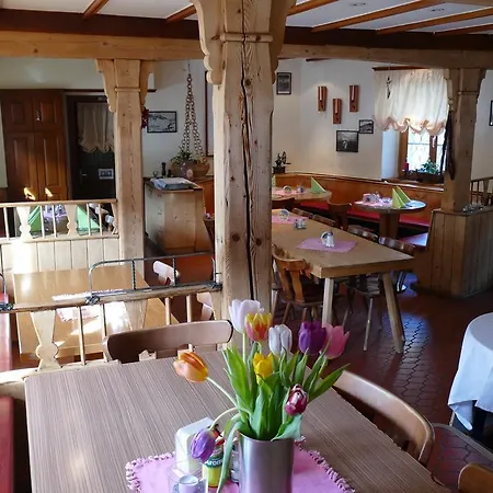 Bahnhöfli * Klosters-Serneus